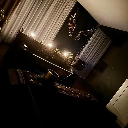 Pod Skrzydlami Aniola ビトム