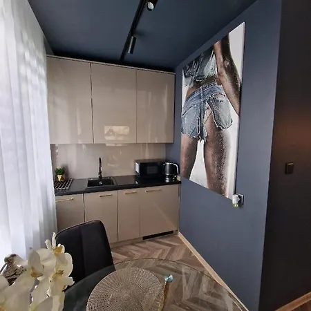 Pod Skrzydlami Aniola ビトム